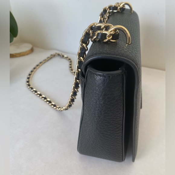 SOLD - Tory Burch crossbody bag - Picture 4 of 15